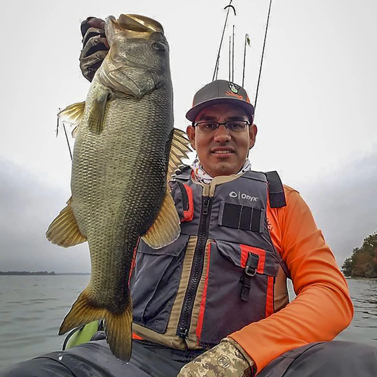 Kayak Fishing Vest - Image 3